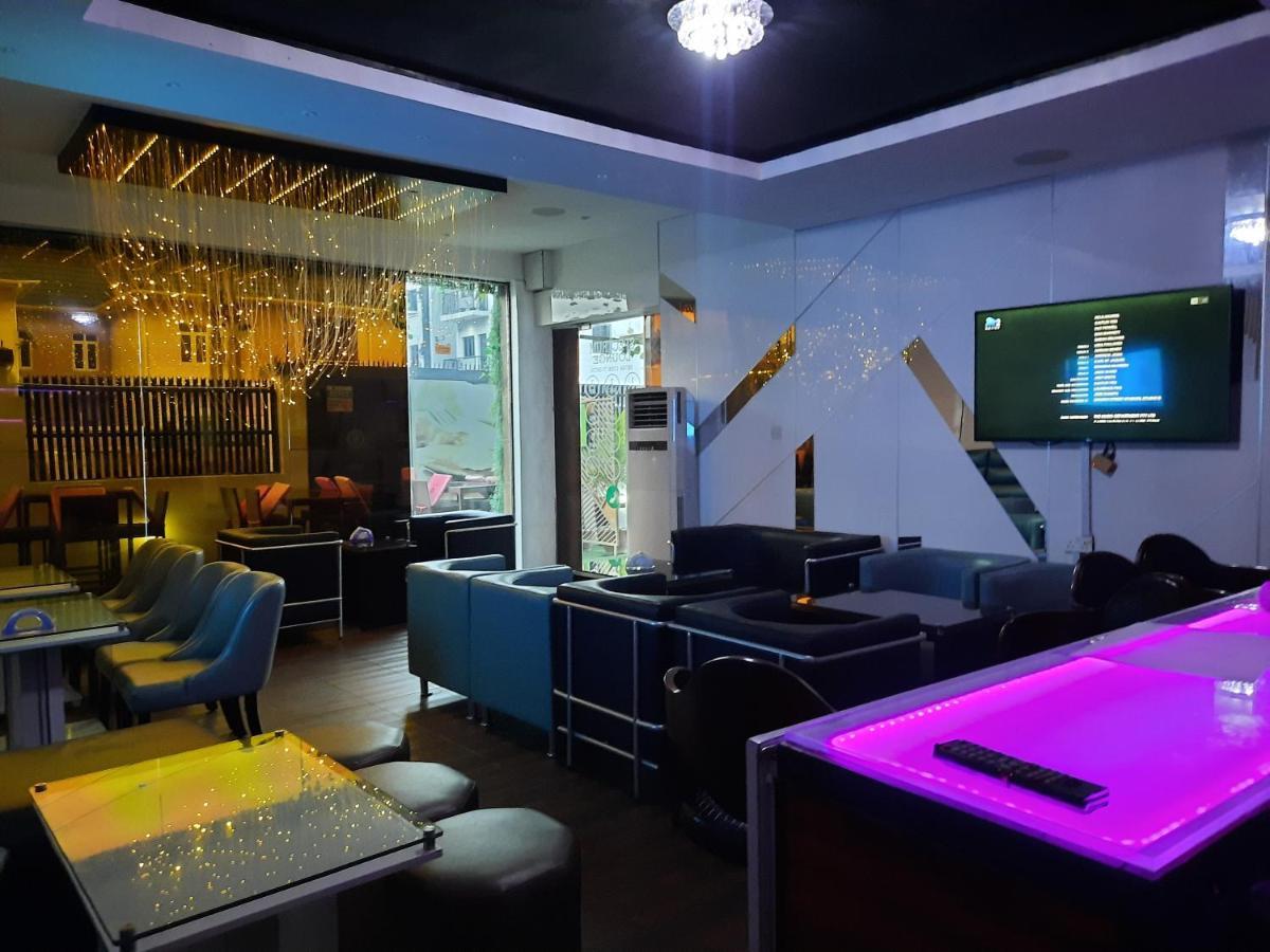 James Court Hotel & Luxury Apartments เลกกี ภายนอก รูปภาพ